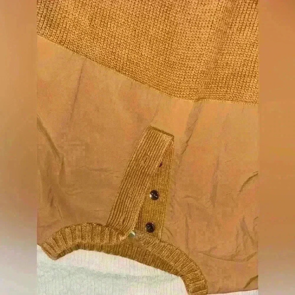 Sold - Picture 2 of 4